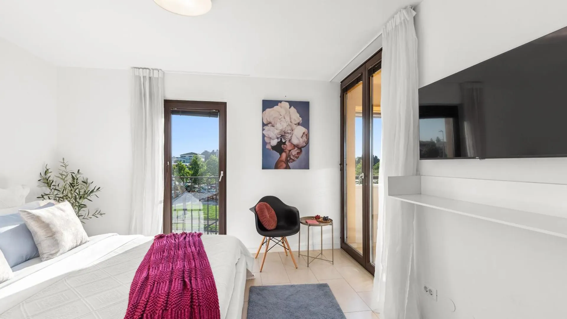 Grand Central Apartment With 3 Bedrooms In Porec! 0*, Пореч