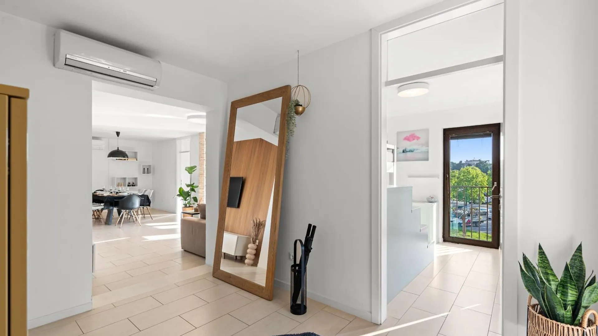 Grand Central Apartment With 3 Bedrooms In Porec! Хорватия